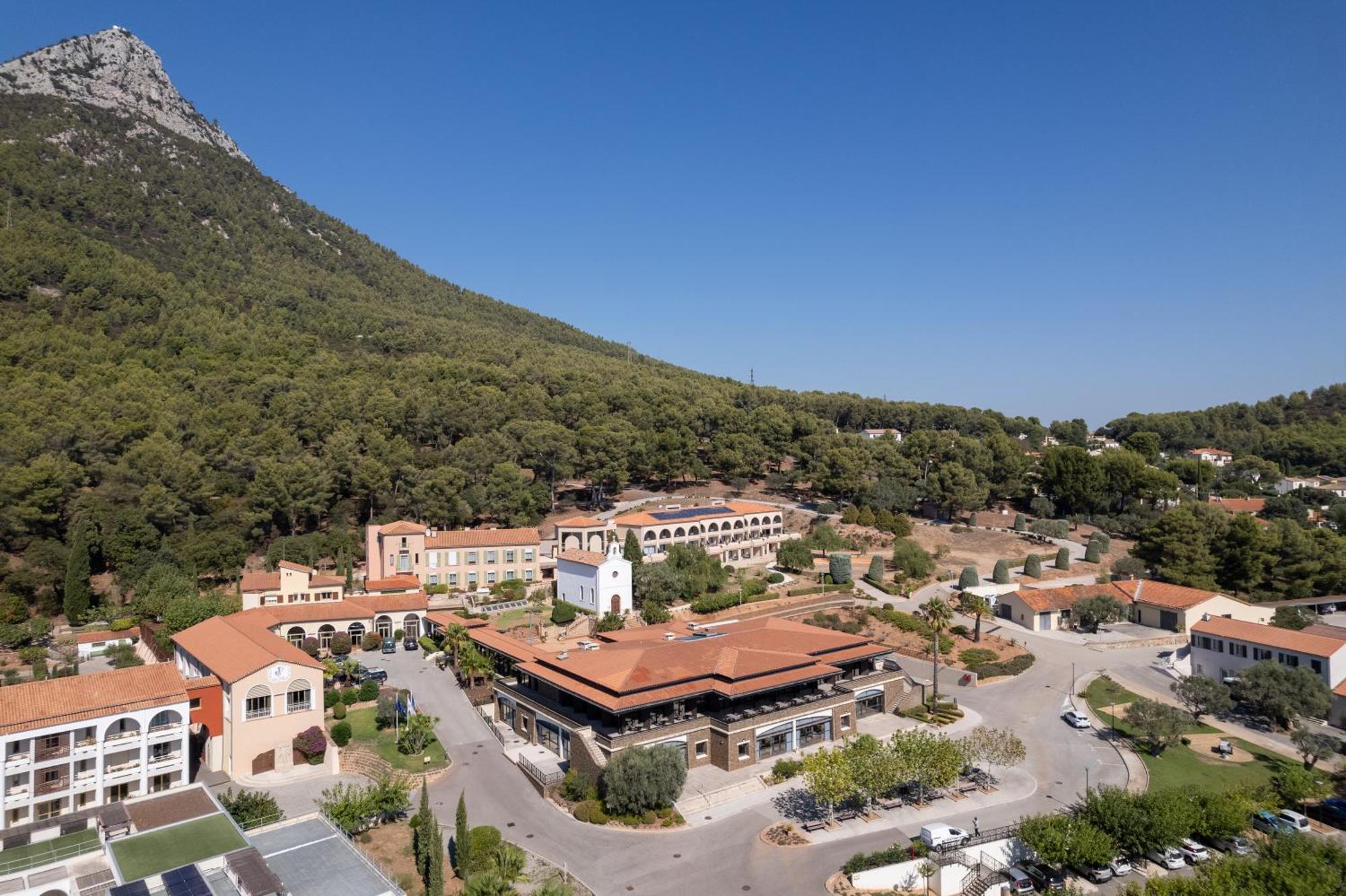 Domaine Des Gueules Cassees Ла-Валетт-дю-Вар Экстерьер фото